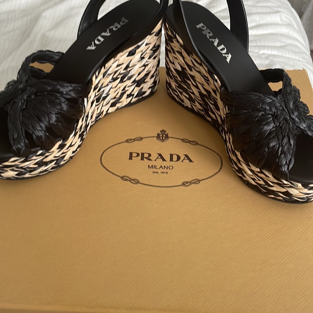 PRADA RAFFIA WOMEN'S PLATFORM ESPADRILLE WEDGE BLACK SANDALS NEW